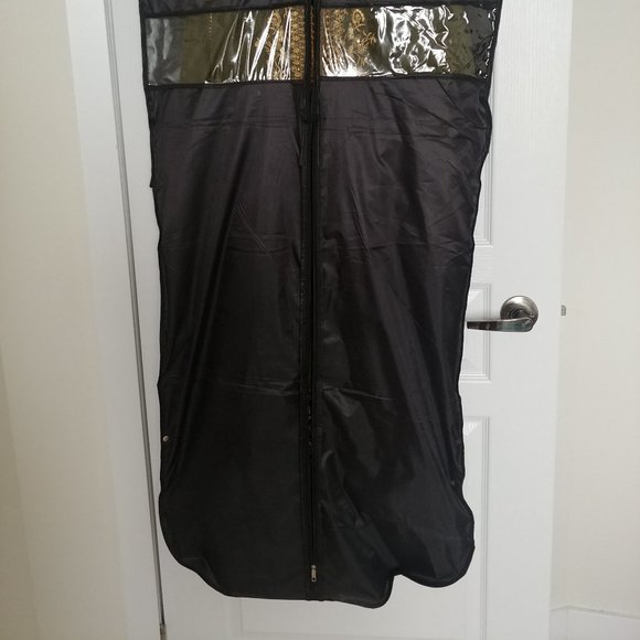 Full Shalwar Suit with Organza Dupatta - Picture 6 of 7